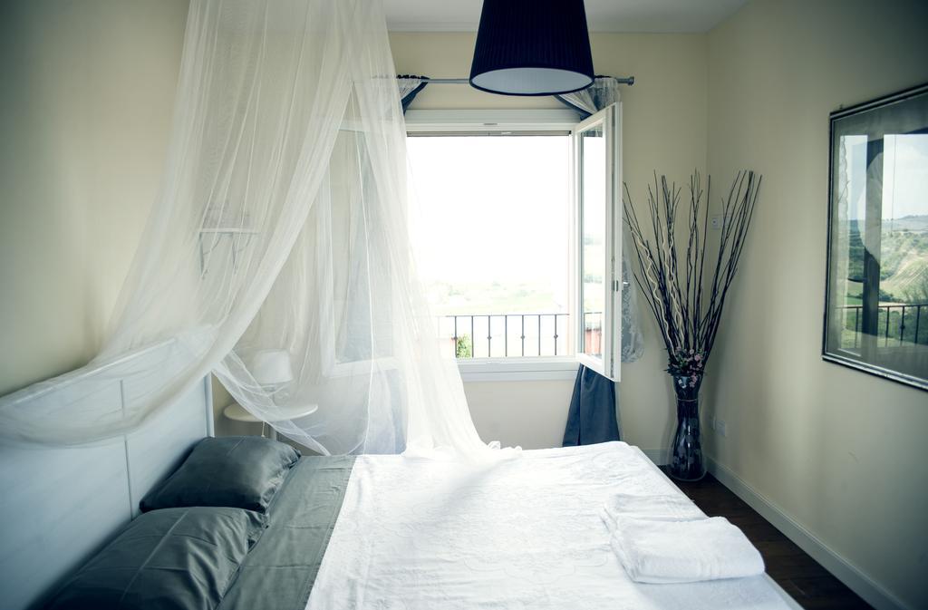 Tenuta Santini Vila Coriano Quarto foto
